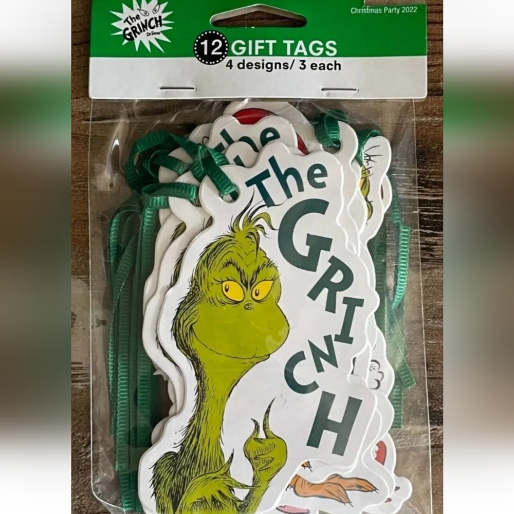 The Grinch Stole Christmas 12 Paper Gift Tags NEW Dr Seuss Cindy Lou Who G6